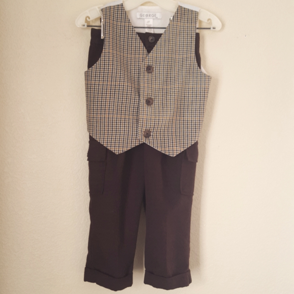 EUC George boys suit vest & pants 2T